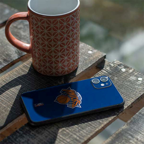 NBA New York Knicks Distressed iPhone 11 Skin